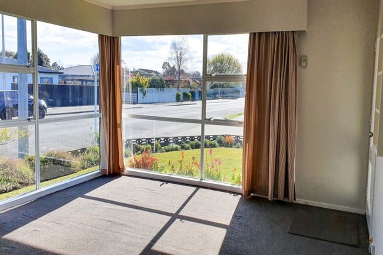 Photo of property in 23 Wallace Place, Hokowhitu, Palmerston North, 4410