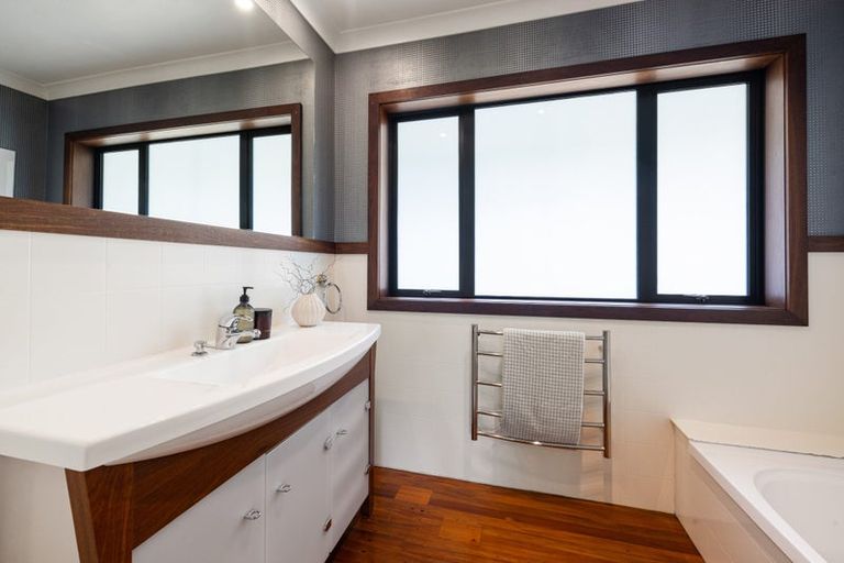 Photo of property in 75 Casey Avenue, Fairfield, Hamilton, 3214