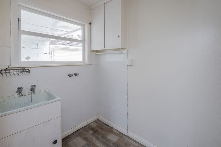 Photo of property in 154 Weraroa Road, Levin, 5510