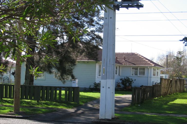Photo of property in 312 Bairds Road, Otara, Auckland, 2023