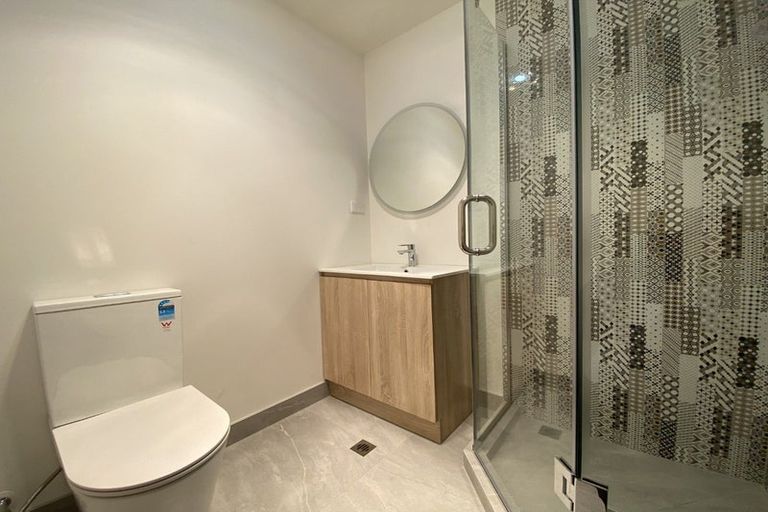 Photo of property in 15d Tabitha Crescent, Henderson, Auckland, 0612