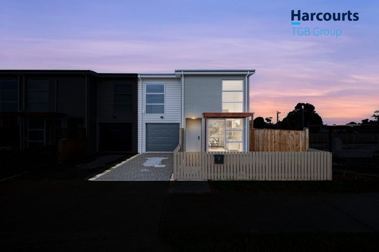 Photo of property in 7 Karikari Crescent, Takanini, 2112