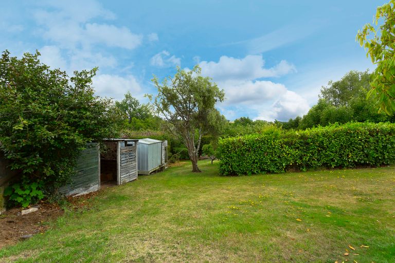 Photo of property in 19 Brough Street, Palmerston, 9430