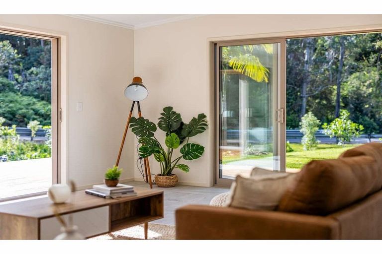 Photo of property in 9 Okura Drive, Kerikeri, 0230