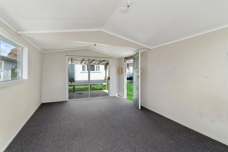 Photo of property in 93 Clayton Road, Mangakakahi, Rotorua, 3015