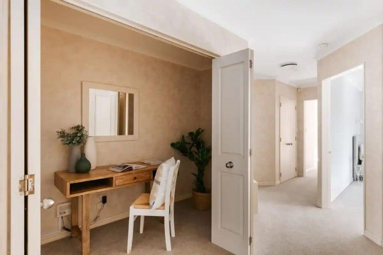 Photo of property in 4 Monterey Key, Papamoa Beach, Papamoa, 3118