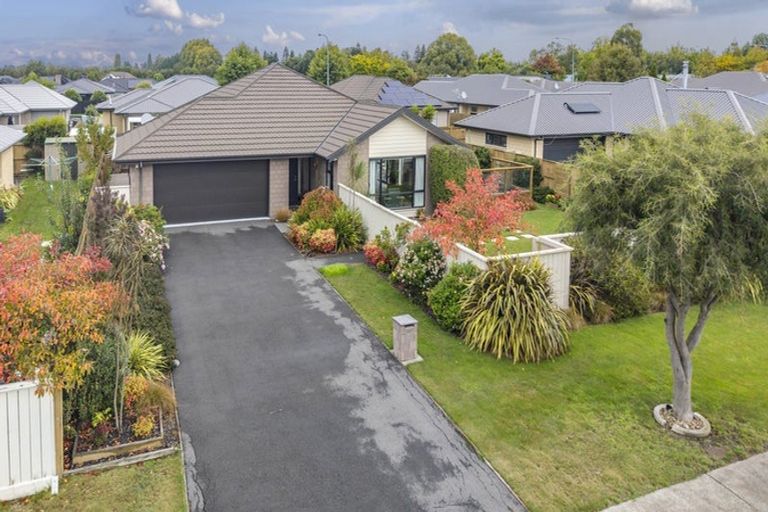 Photo of property in 2 Pukeko Place, Rangiora, 7400