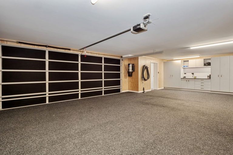 Photo of property in 66 Oceanview Road, Mount Maunganui, 3116