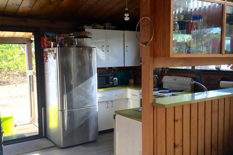 Photo of property in 80 Rimu Road, Raumati Beach, Paraparaumu, 5032