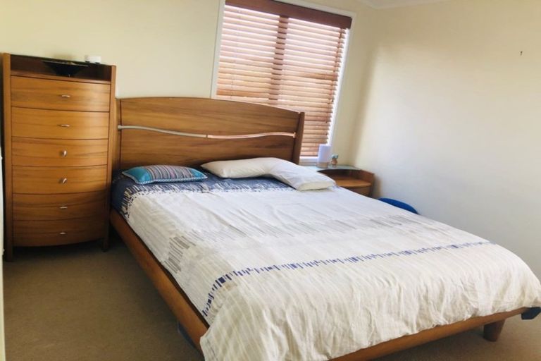 Photo of property in 46 Marendellas Drive, Bucklands Beach, Auckland, 2014