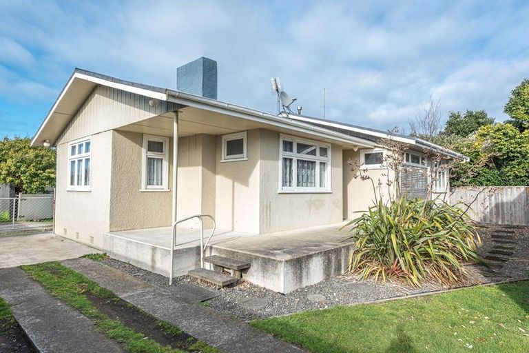 Photo of property in 21 Balgownie Avenue, Gonville, Whanganui, 4501