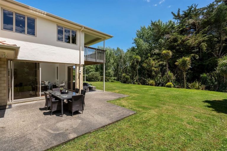 Photo of property in 18 Murray Way, Waimauku, 0812