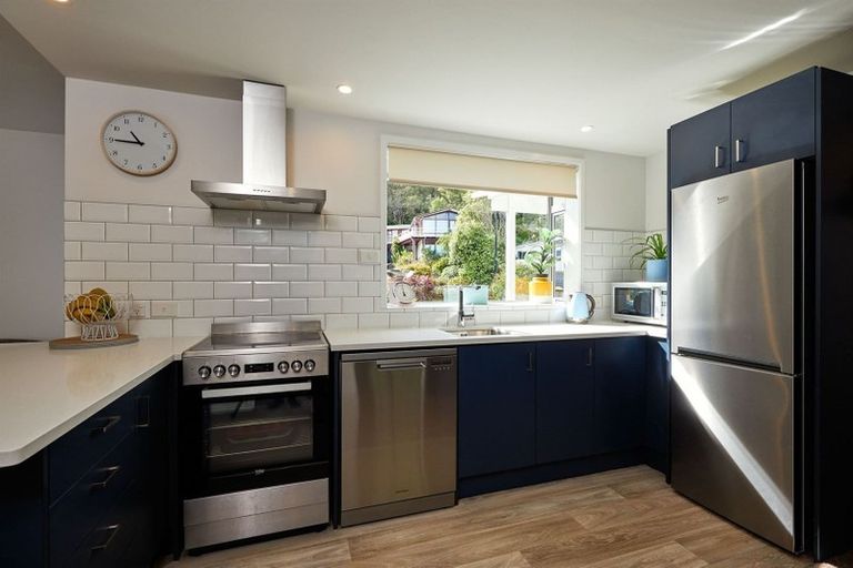 Photo of property in 1 Kotuku Road, South Bay, Kaikoura, 7300