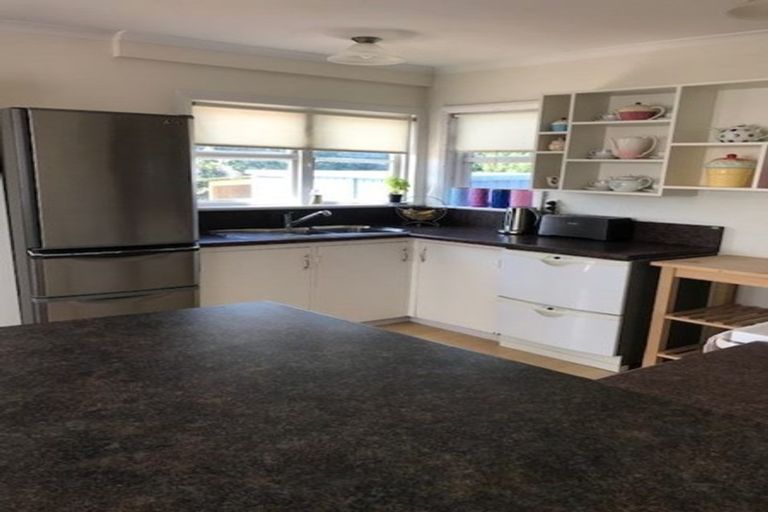 Photo of property in 1/45 Dickson Crescent, Hornby, Christchurch, 8042