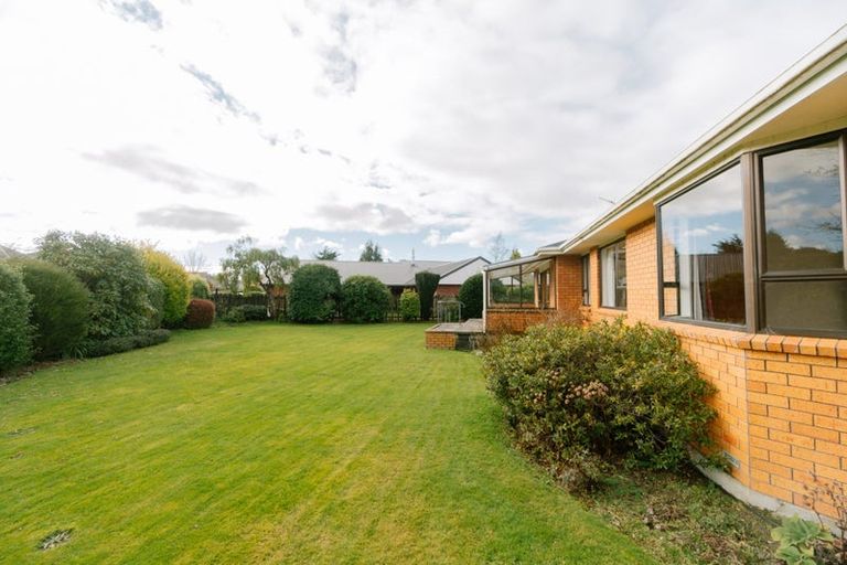 Photo of property in 2 Raeburn Place, Gore, 9710