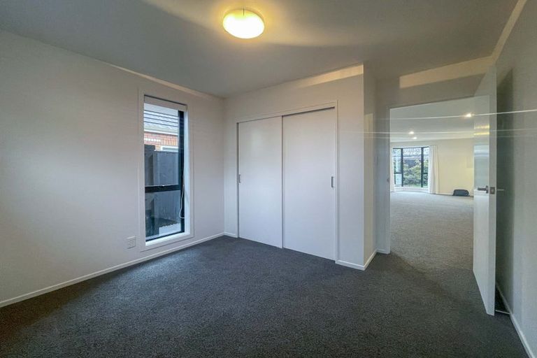 Photo of property in 8a Roa Road, Fendalton, Christchurch, 8041