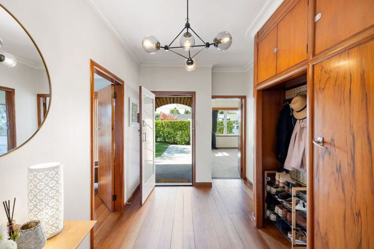 Photo of property in 79 Shakespeare Street, Leamington, Cambridge, 3432