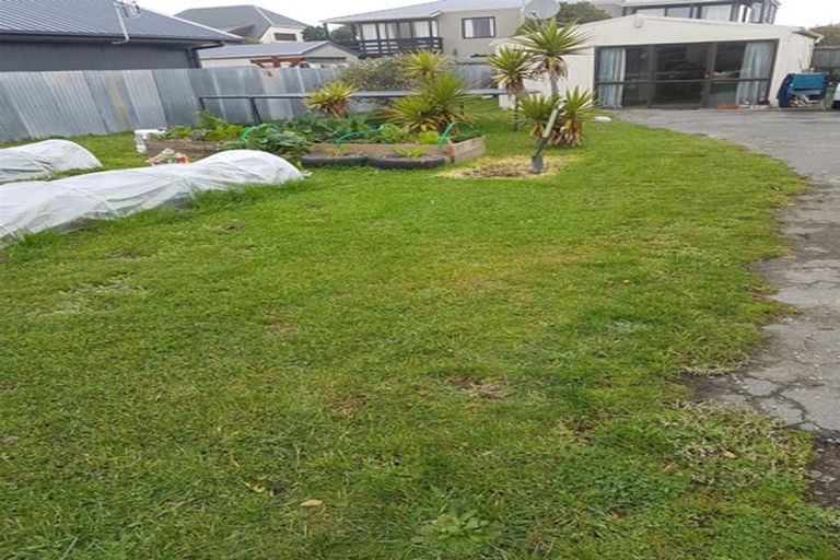 Photo of property in 13 Lonsdale Street, New Brighton, Christchurch, 8083