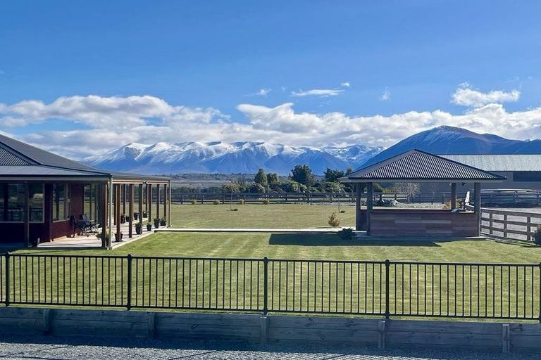 Photo of property in 15 The Drive, Twizel, 7999