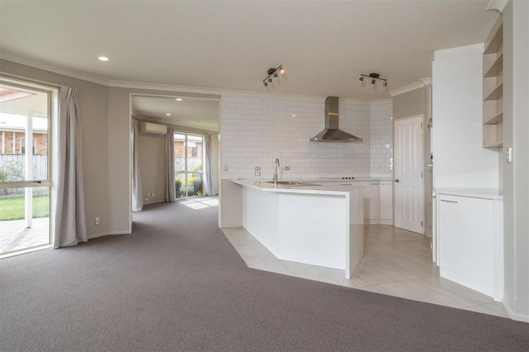 Photo of property in 6 Halston Close, Huntingdon, Ashburton, 7774