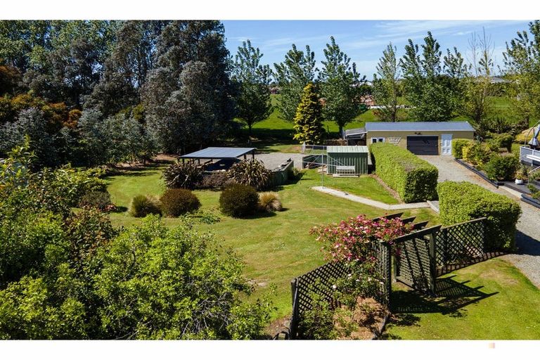 Photo of property in 5 Painstown Road, Waimate, 7978