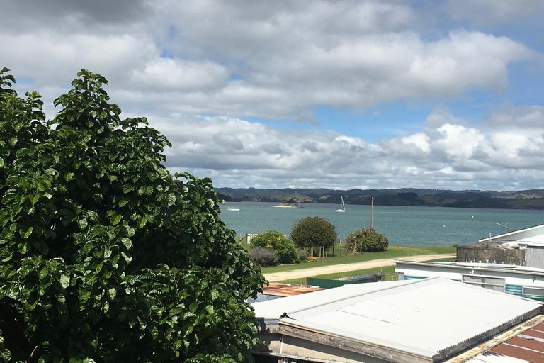 Photo of property in 766c Whangaruru North Road, Whangaruru, Hikurangi, 0184