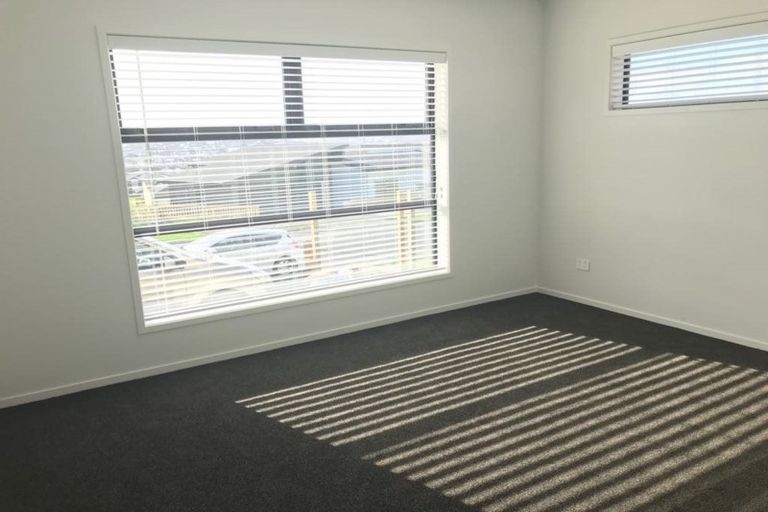 Photo of property in 65 Wainui Road, Silverdale, 0932