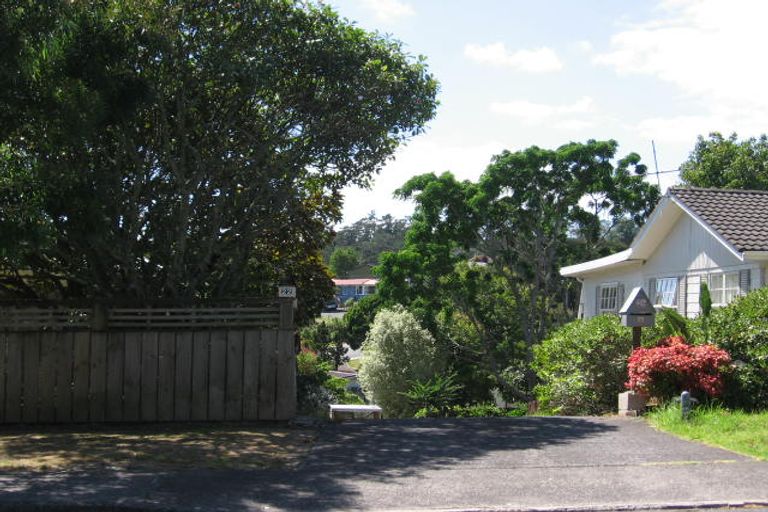 Photo of property in 1/24 Vandeleur Avenue, Birkdale, Auckland, 0626