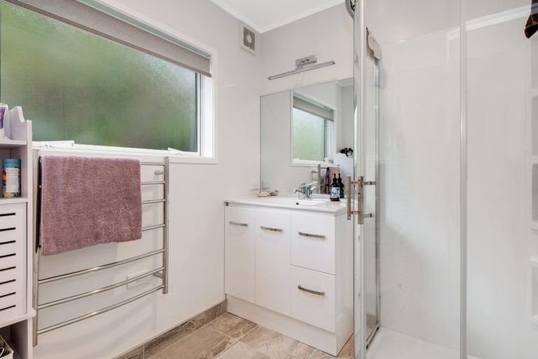 Photo of property in 812 Inland Road, Helensville, 0875