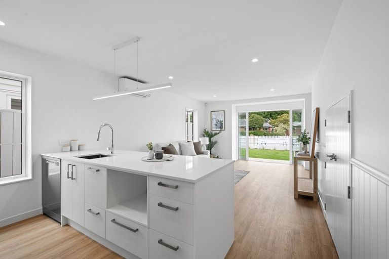 Photo of property in 4/6 Ensors Road, Opawa, Christchurch, 8023