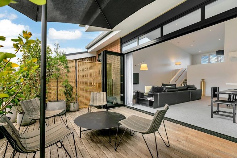 Photo of property in 4b Hastings Street, Hobsonville, Auckland, 0616