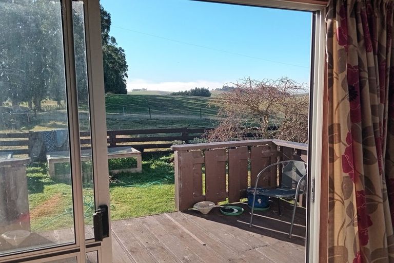 Photo of property in 86 Totara Island Road, Clifton, Balclutha, 9273
