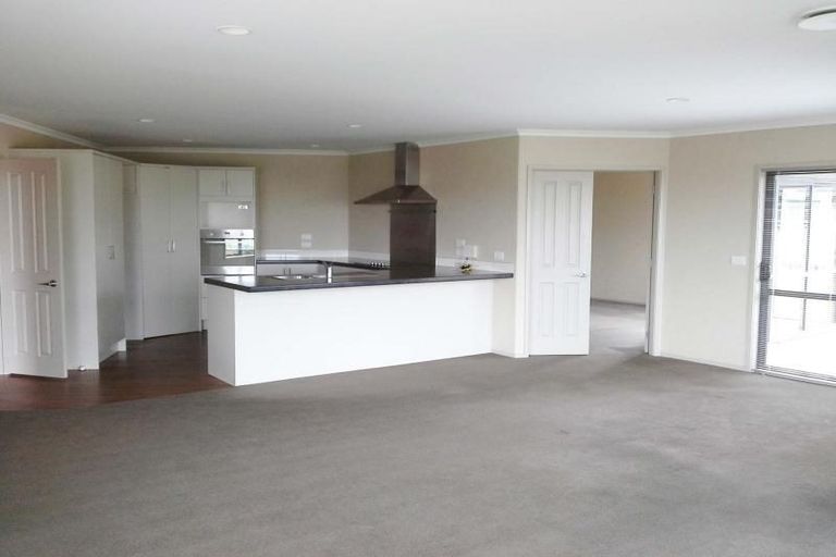 Photo of property in 5 Northpoint Way, Bell Block, New Plymouth, 4312