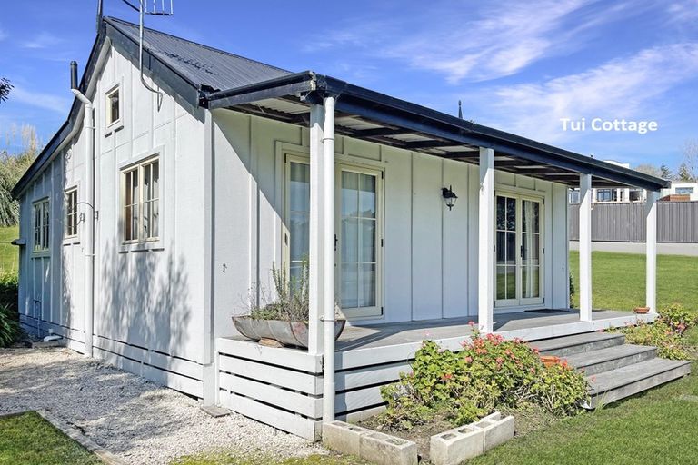 Photo of property in 192 Te Mata Peak Road, Havelock North, 4130