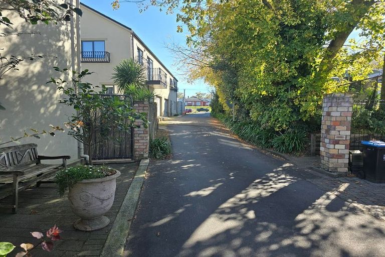 Photo of property in 84 Alpha Street, Cambridge, 3434