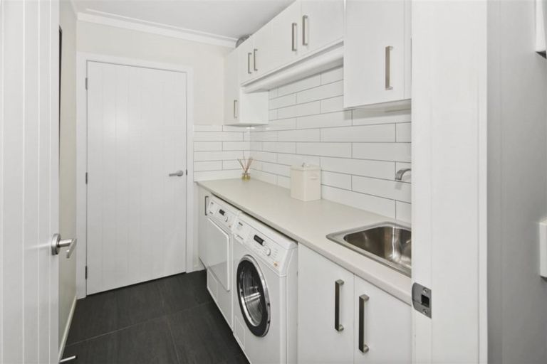 Photo of property in 9 Jack Rise, Grandview Heights, Hamilton, 3200