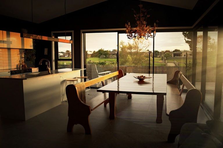 Photo of property in 73 Harding Drive, Papamoa Beach, Papamoa, 3118