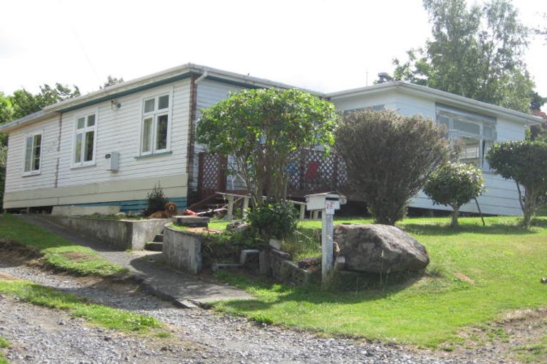 Photo of property in 28 Mount View Street, Raetihi, 4632