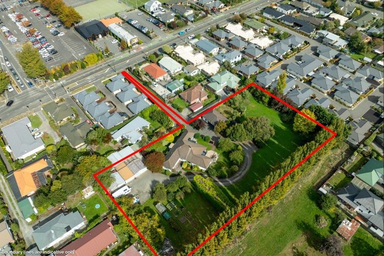 Photo of property in 30 Sawyers Arms Road, Northcote, Christchurch, 8052