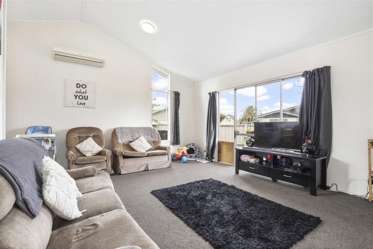 Photo of property in 4 Elmwood Crescent, Pukete, Hamilton, 3200