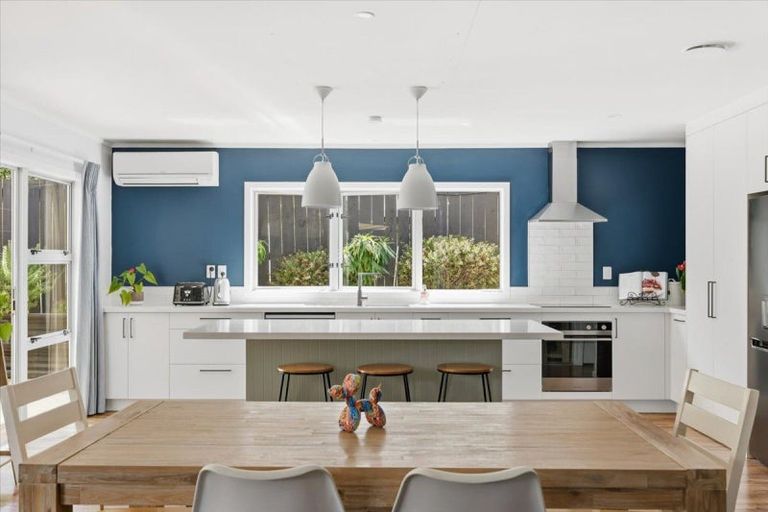 Photo of property in 11 Nautilus Drive, Papamoa Beach, Papamoa, 3118