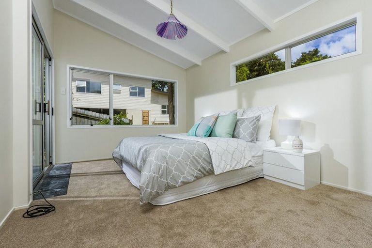 Photo of property in 8 Dakota Avenue, Beach Haven, Auckland, 0626