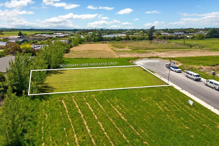 Photo of property in 23 Kakariki Crescent, Carterton, 5713