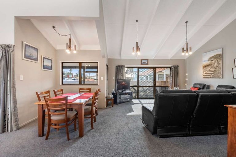 Photo of property in 6 Campbell Street, Whanganui, 4500