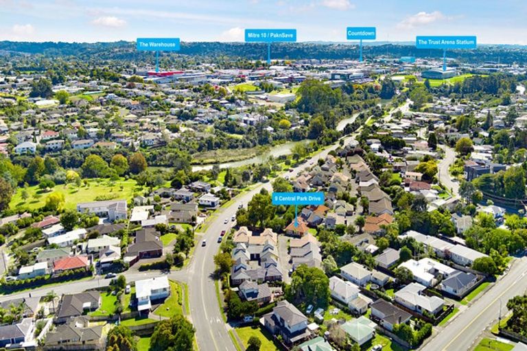 Photo of property in 9 Central Park Drive, Te Atatu South, Auckland, 0610