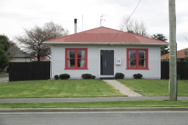 Photo of property in 15 Taumutu Road, Southbridge, 7602