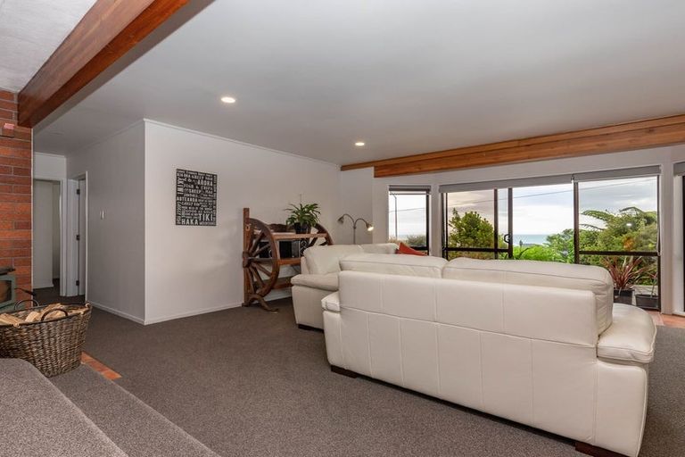 Photo of property in 83 Main South Road, Karoro, Greymouth, 7805