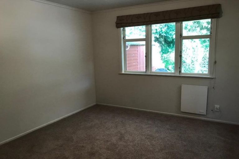 Photo of property in 20 Bridge Road, Birchville, Upper Hutt, 5018