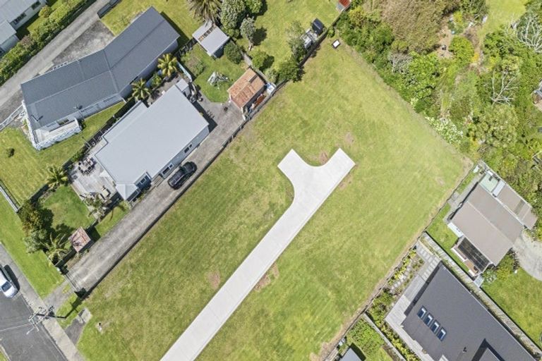 Photo of property in 6 Mace Terrace, Oakura, 4314