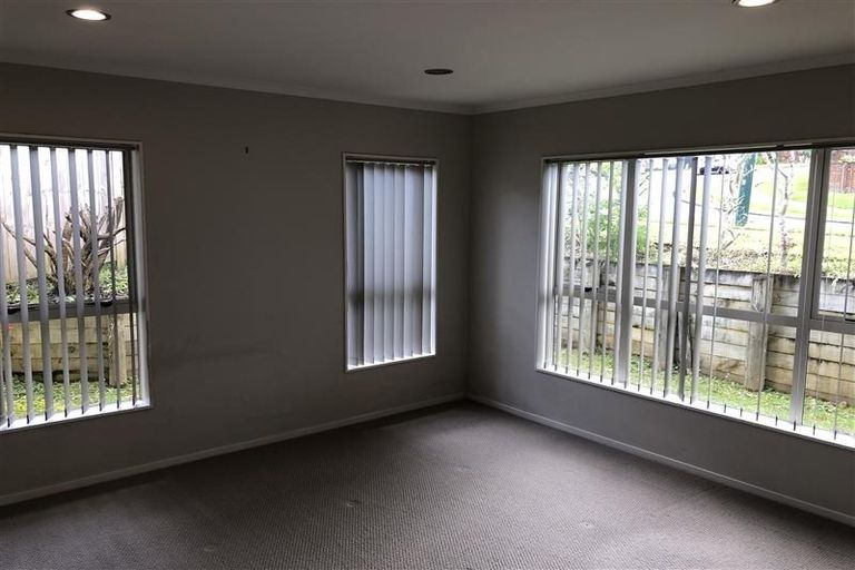 Photo of property in 8 Savina Court, Flat Bush, Auckland, 2019